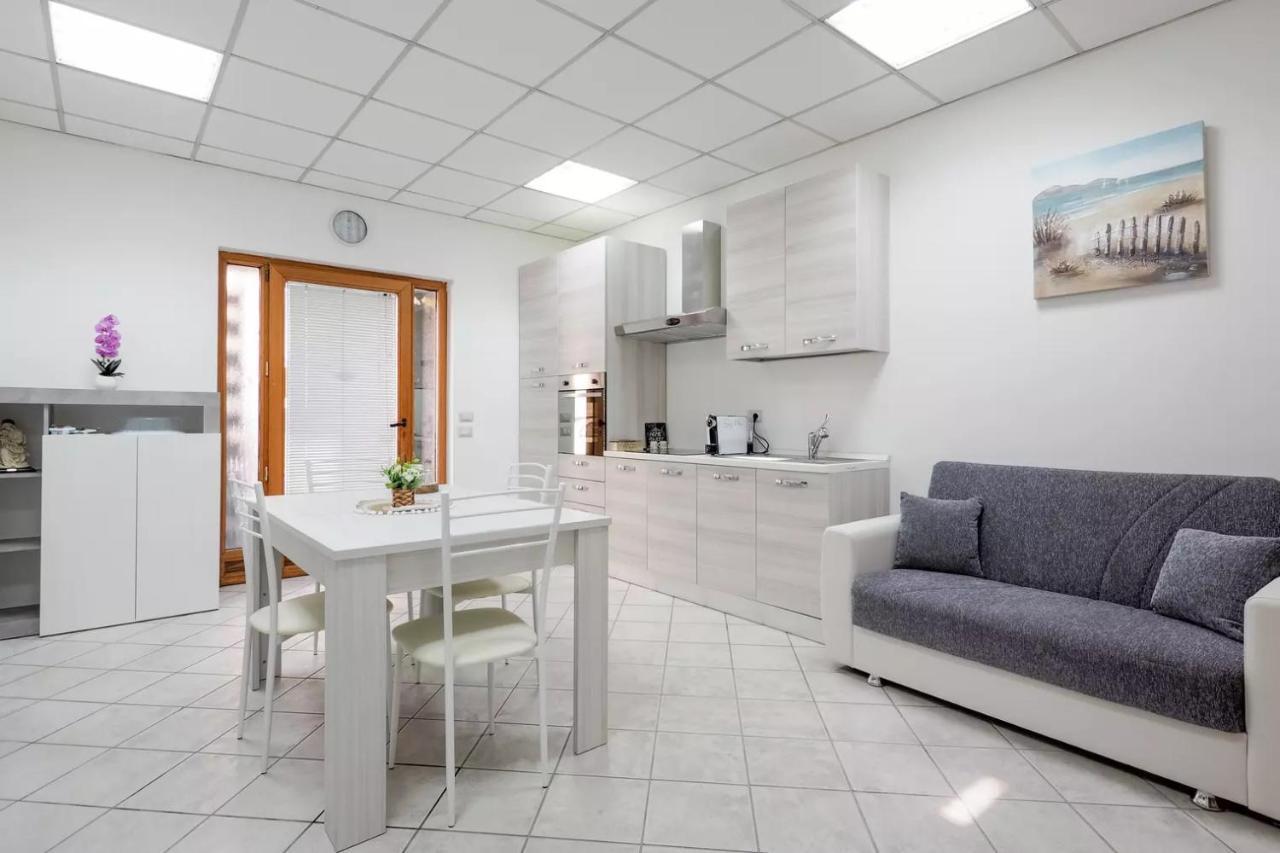 Saint Simplicio House Apartment Olbia Ngoại thất bức ảnh