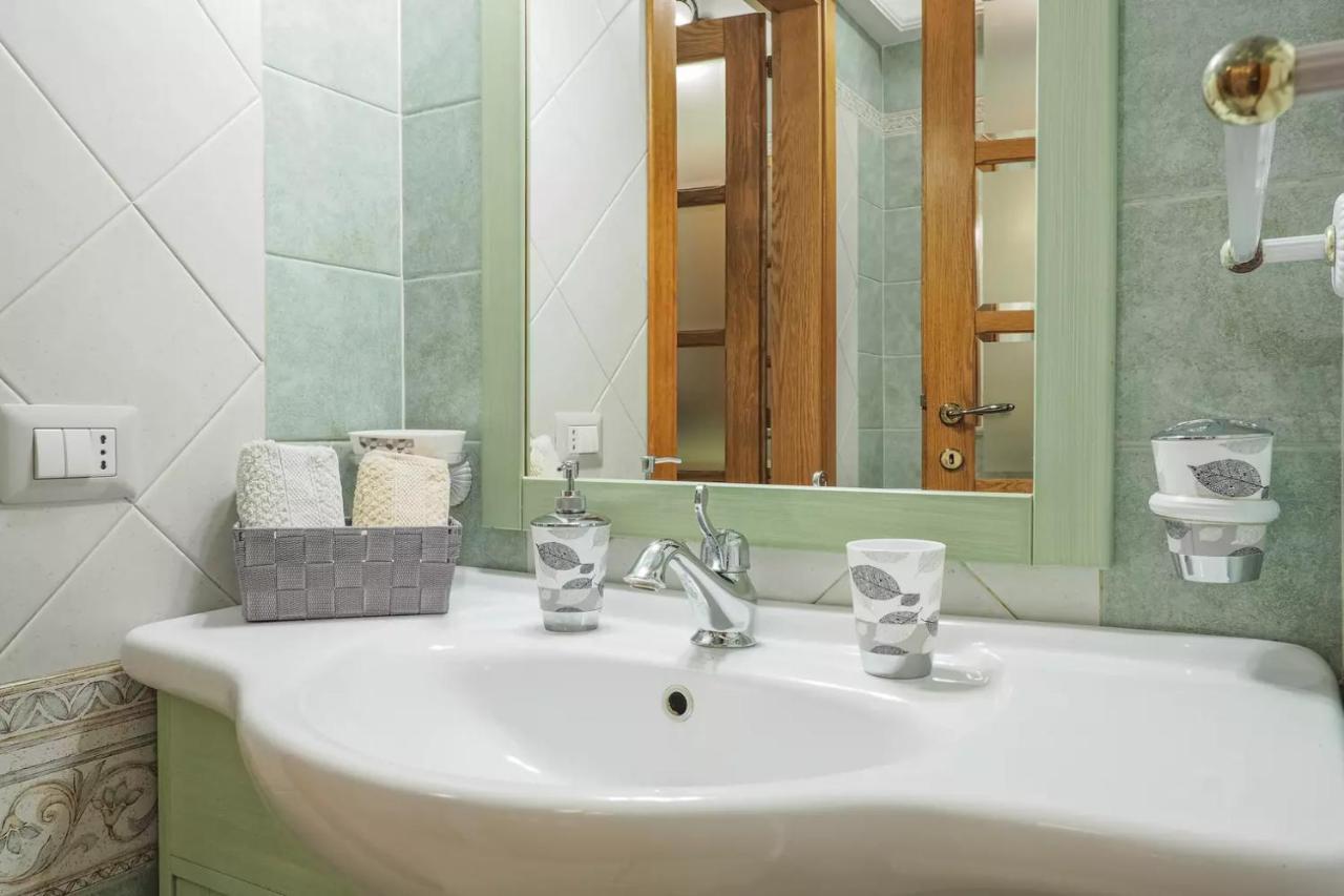 Saint Simplicio House Apartment Olbia Ngoại thất bức ảnh
