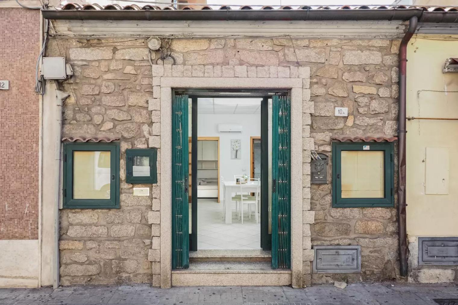 Saint Simplicio House Apartment Olbia Ngoại thất bức ảnh